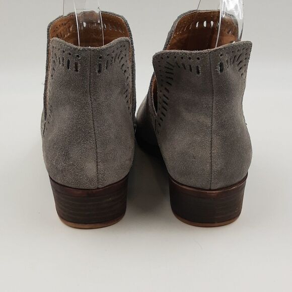𝅺lucky BRAND Gray Cut-Out Laser Cut Ankle Booties Size 7.5/38 - Picture 6 of 11